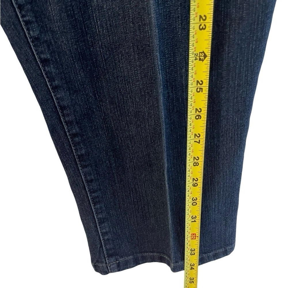 Style & Co Tummy Control Dark Wash Jeans Size 16 EUC - Picture 3 of 10